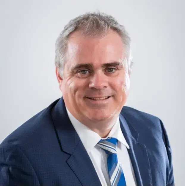Brett Jones